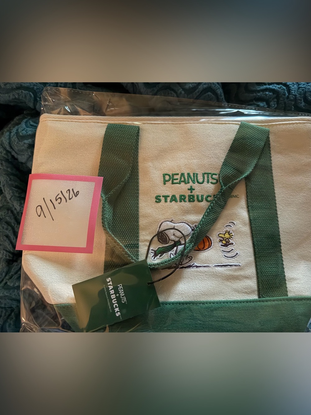 Starbucks Cream & Green Peanuts Snoopy Canvas Tote - Picture 7 of 7
